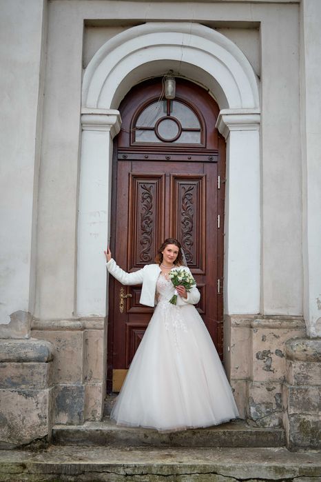 Весільний фотограф та відеограф. Виїжджаю по області