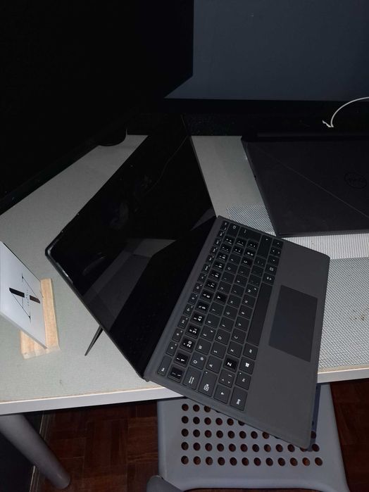 Surface Pro 7 i5 | 8GB | 256GB SSD | Teclado | Excelente estado