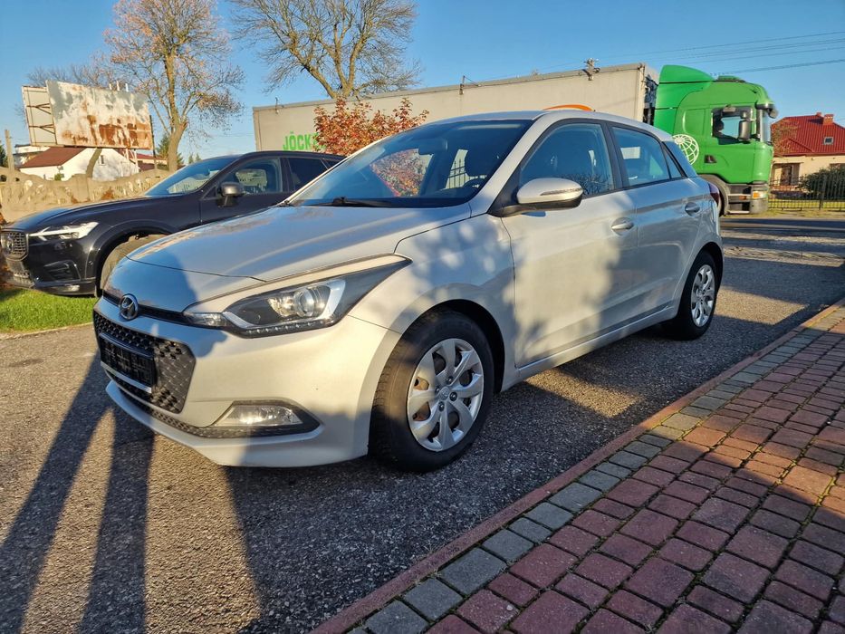 Hyundai i20
