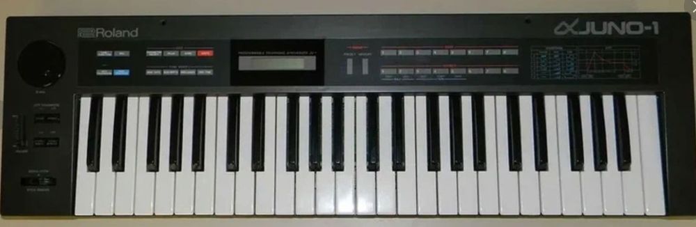 Roland Alpha Juno 1