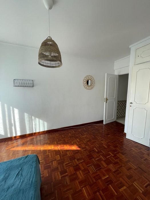 Quarto de Casal Portela de Sacavem sem caução a 5min Centro comercial