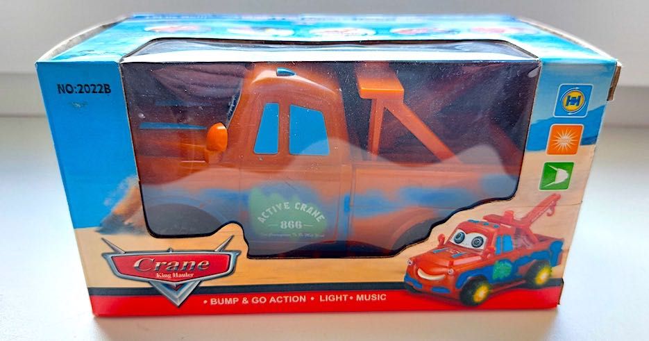 Машинка - из мультфильма "Тачки" - Мэтр