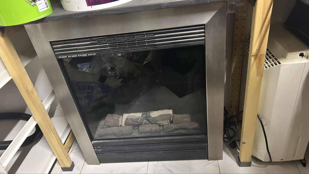 Lareira Elétrica Burley 2000W com Efeito de Lenha