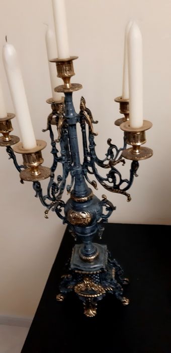 Fabuloso  conjunto de relógio e castiçais. Entrego zona de Lisboa