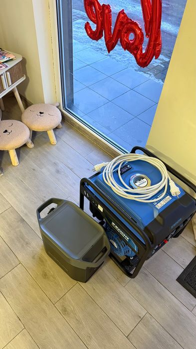 аренда место мастера маникюра салон краси центр города, есть генератор