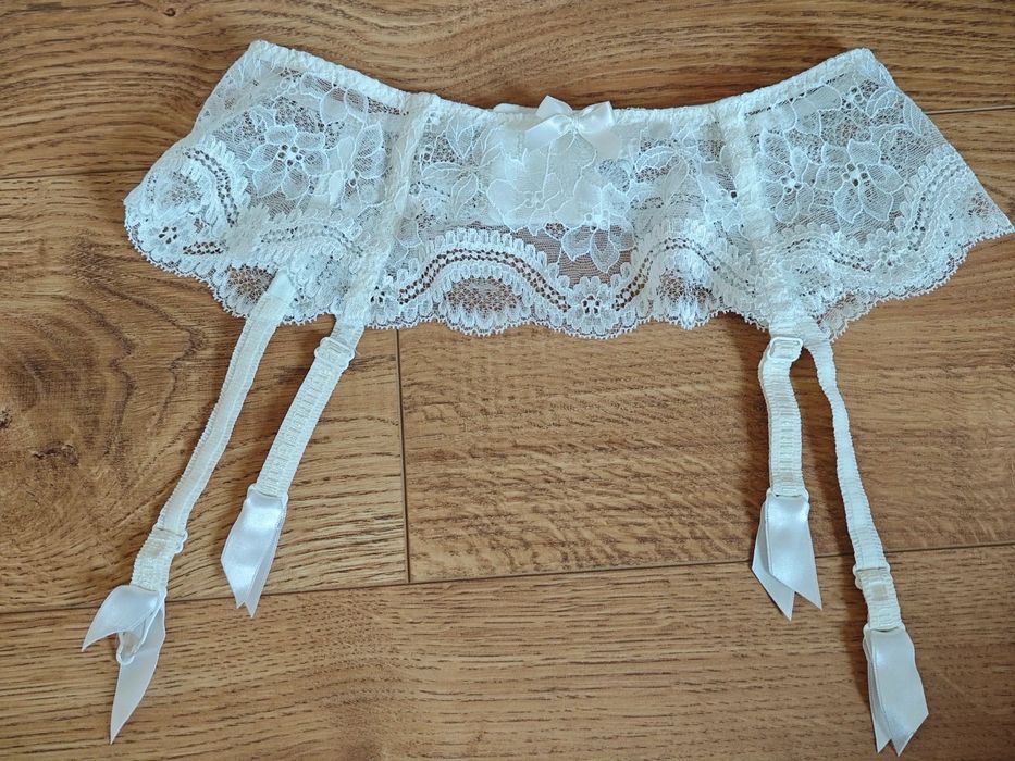 Koronkowy pas do pończoch z kokardką, Simone Perel, rozmiar M - 2 se