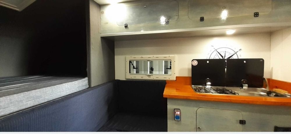 Célula camper amovível