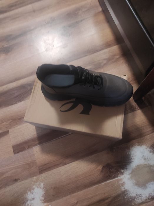 Nowe buty męskie