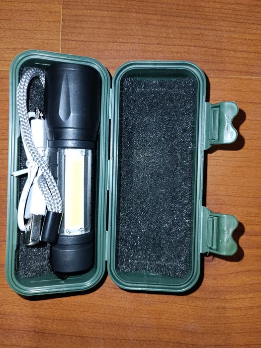 Ліхтар з зумом та зарядкою від USB акумуляторний ліхтарик фонарик