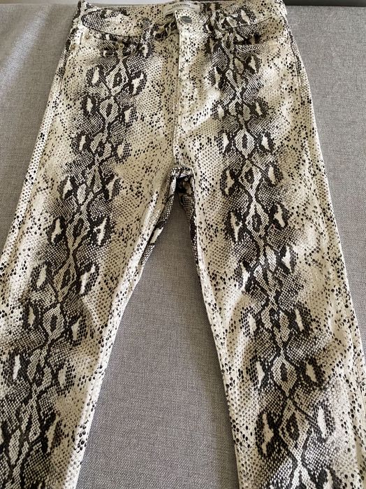 Spodnie wężowe Zara rozm.36