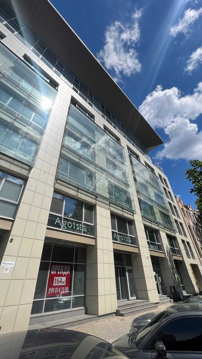 Оренда приміщення 166м.кв, вул.Мечнікова, власний вхід, червона лінія