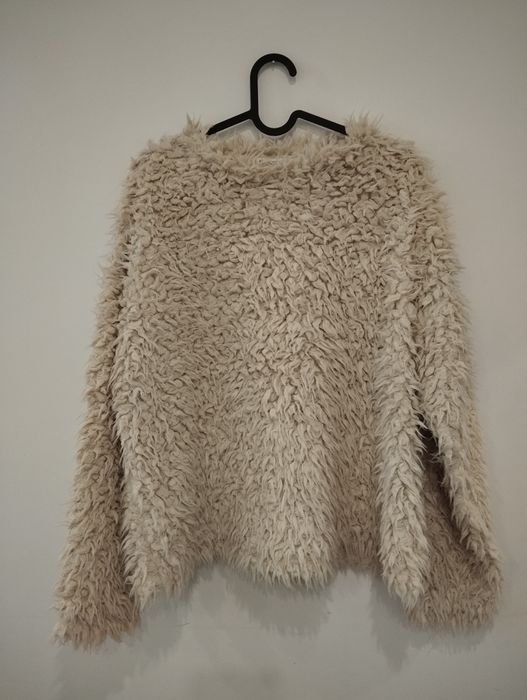 Bluza futrzana futerko pułk&bear S