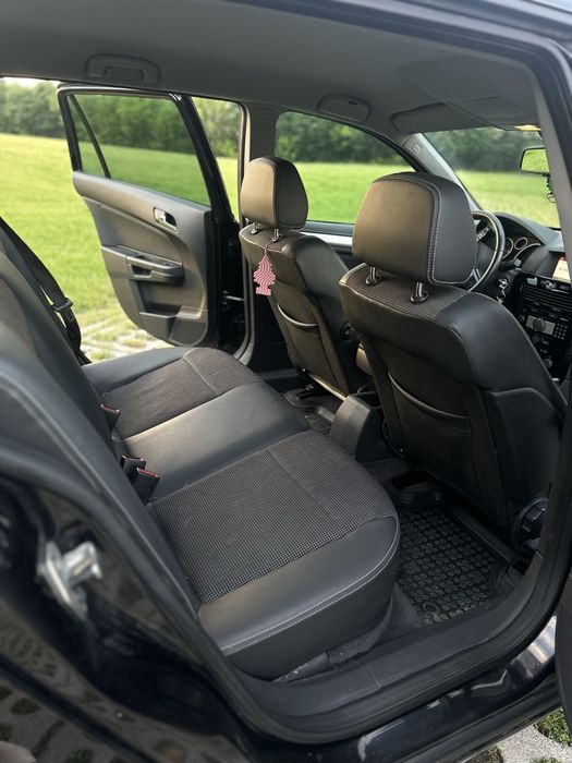 Opel astra h combi