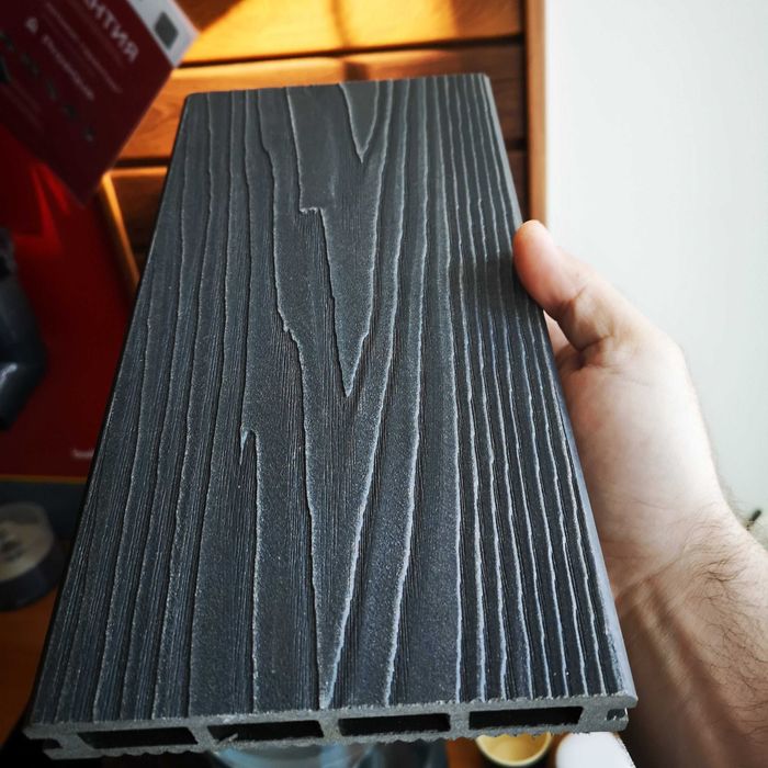 Терасна дошка ДПК — заміна дерева, не боїться води та морозу