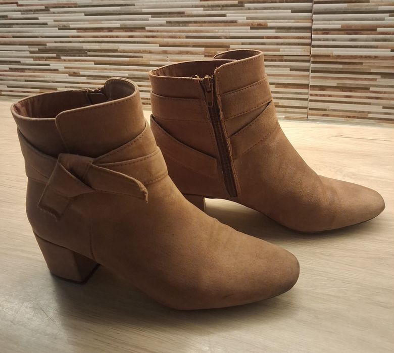 Botas de camurça
