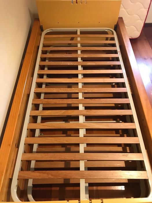 Quarto Completo (Madeira de Pinho)