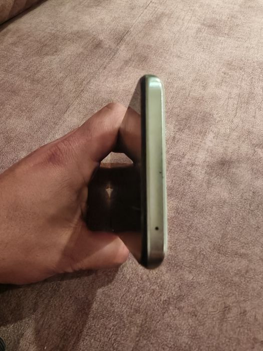 Realme GT2 White Paper Edition 12 GB Ram e 256GB Armaz. - Como Novo!