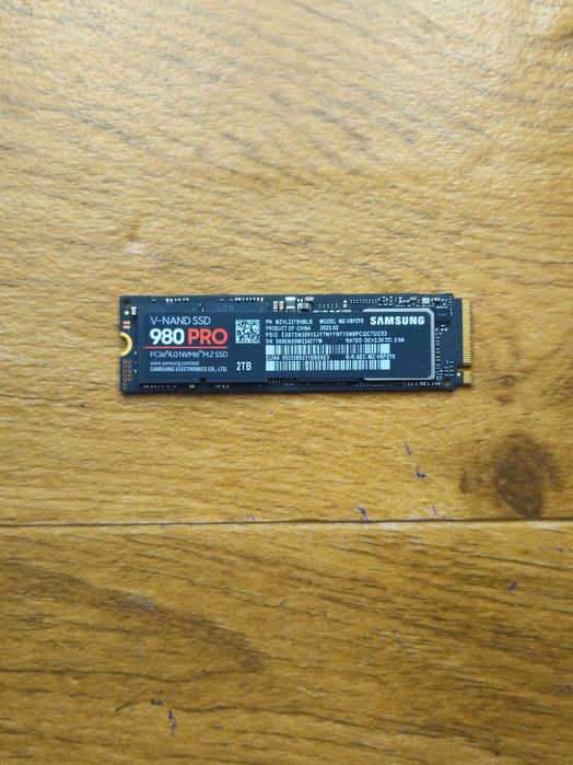 v-nand 980 2TB SSD ジャンク品 samsung 980 pro 2tb - купити комплектуючі для ПК - Ціна на OLX.ua