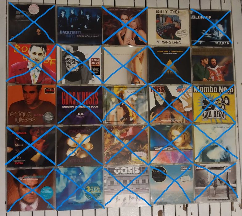 66 CD Singles Pop e Rock (Spice Girls, Madonna, Elton John, outros)