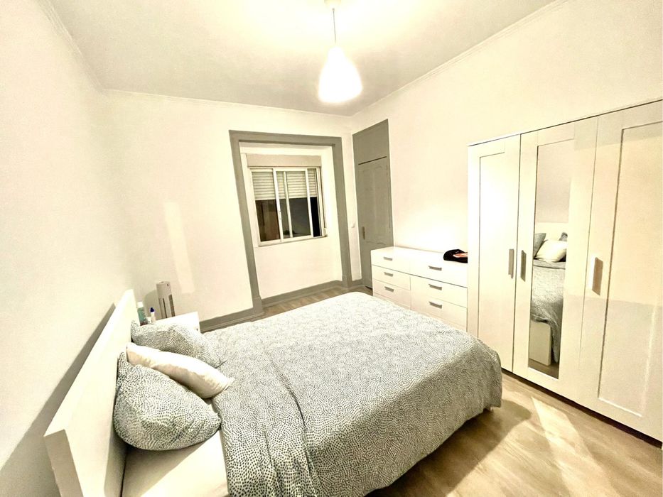 Arrendo quarto no areeiro
