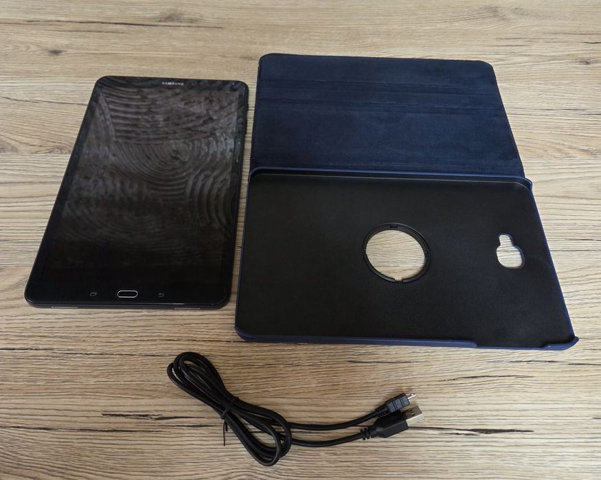 Tablet Samsung Galaxy Tab A6 10,1 + etui