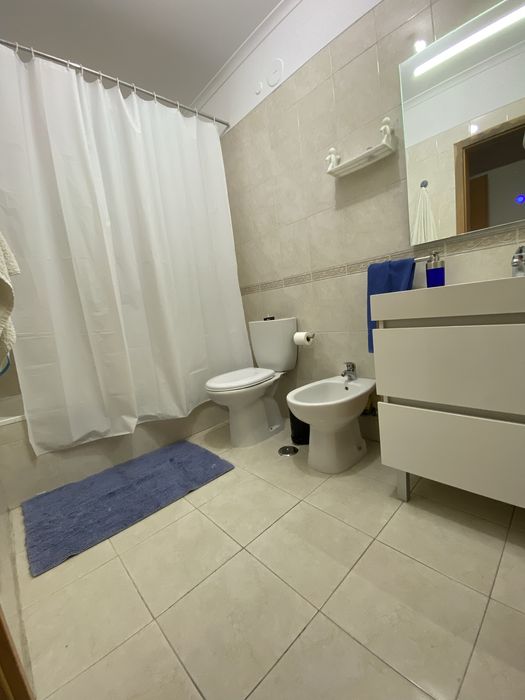 Arrendo quarto duplo em Setúbal