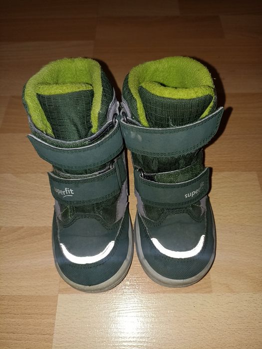 Ботинки для мальчика 26р