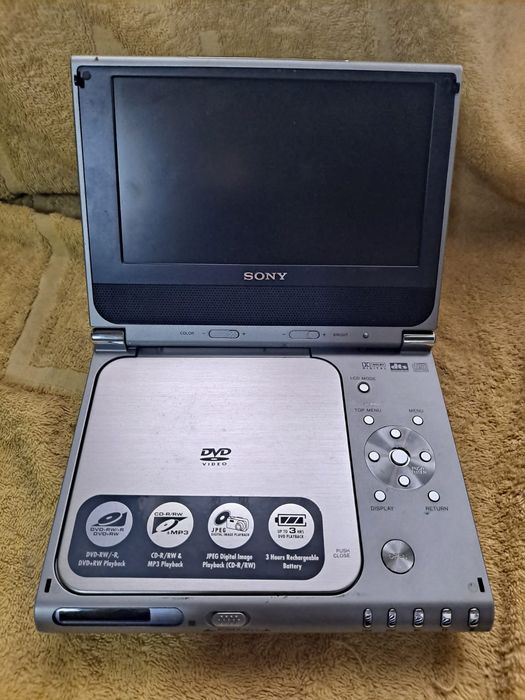 Przenośny odtwarzacz DVD Sony