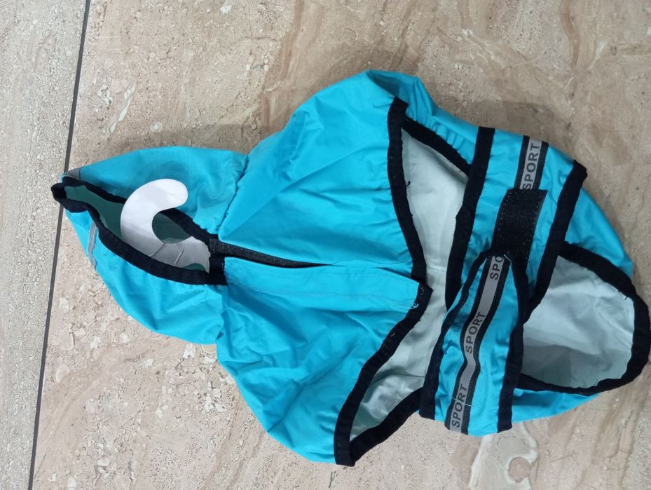 Kurtka przeciwdeszczowa dla psa XS