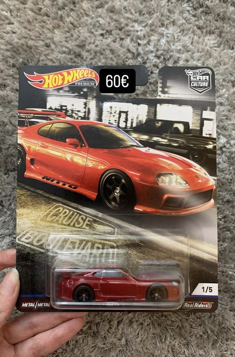 Hot Wheels - carrinhos