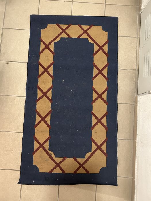 Tapete para sala ou para quarto de estudante