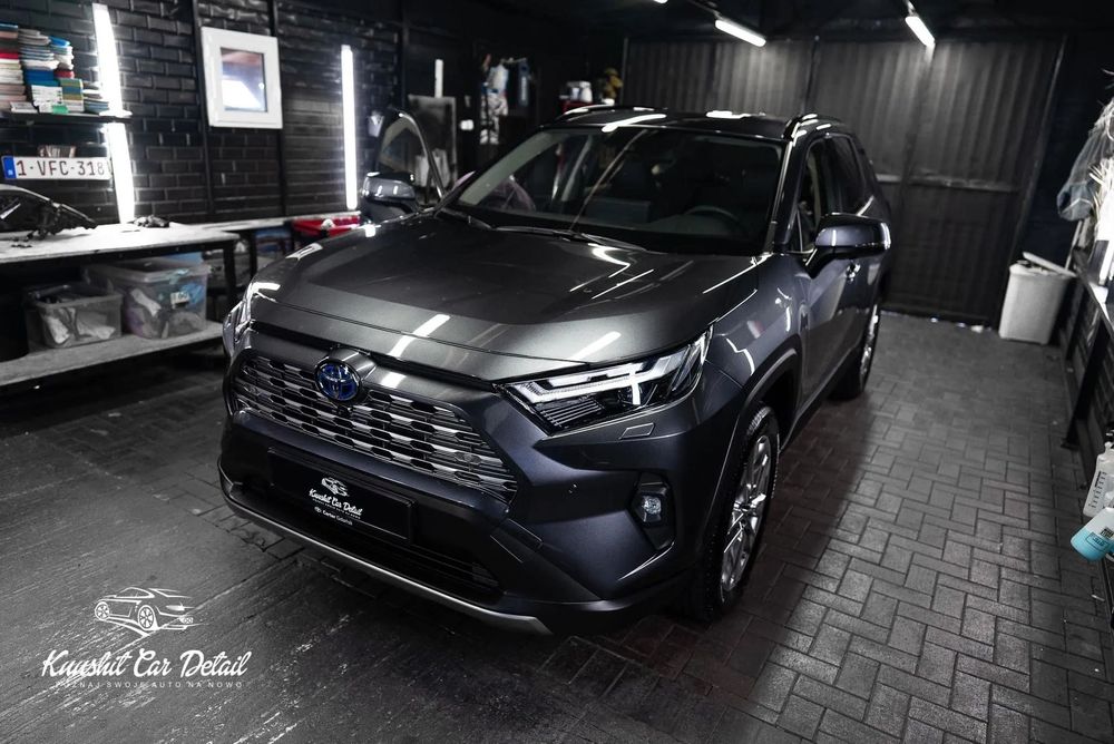 Toyota RAV-4