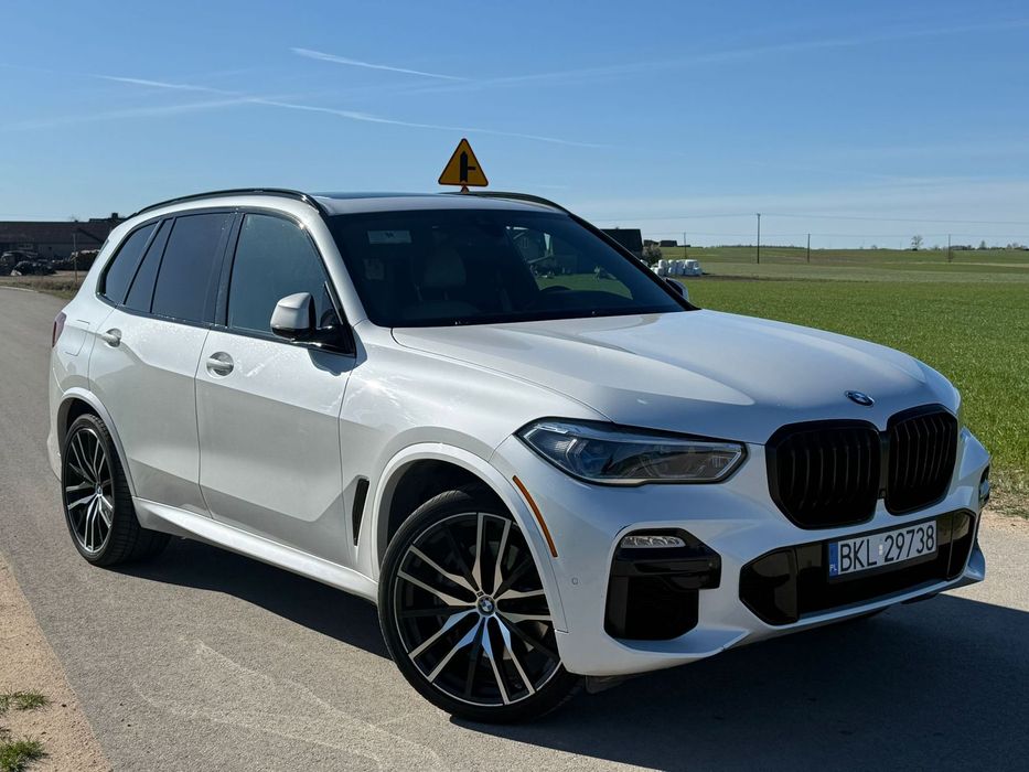 BMW X5 M BMW X5 M 50i silnik 4.4L