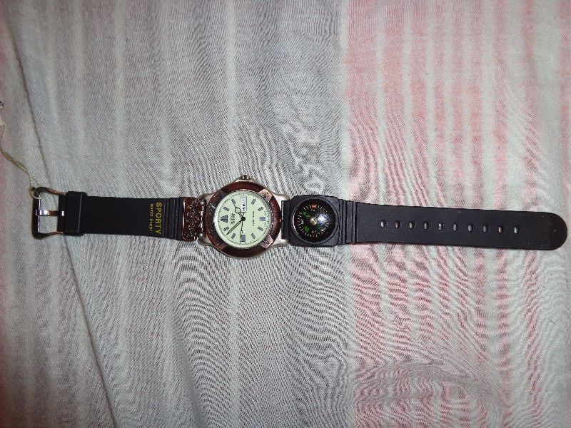 Męski zegarek sportowy