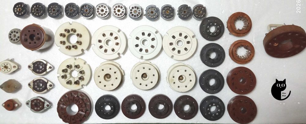 Панельки до радіоламп ІН,Г807,ПЛ-7,ГУ-50,ГУ-81/80 та інші.Радіолампи.