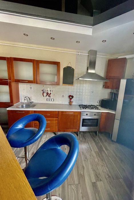 Здам 2-х кім. кв. у центрі Харкова (вул. Алчевських). Власник.