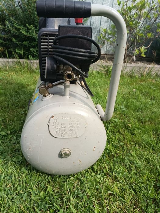 kompresor  sprężarka 24L sprawny REZERWACJA