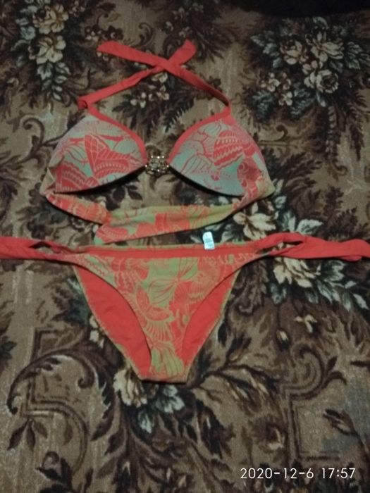 Купальники