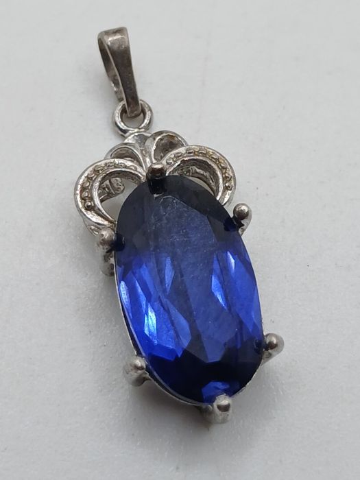 Кулон серебро сапфировый корунд