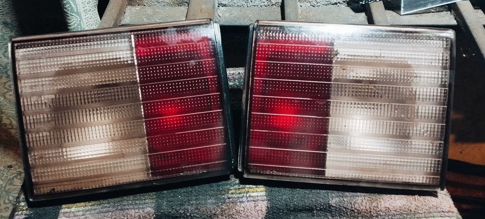 Стопи задні ваз 2110.