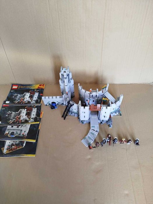 Lego 9474 The Battle of Helm's Deep