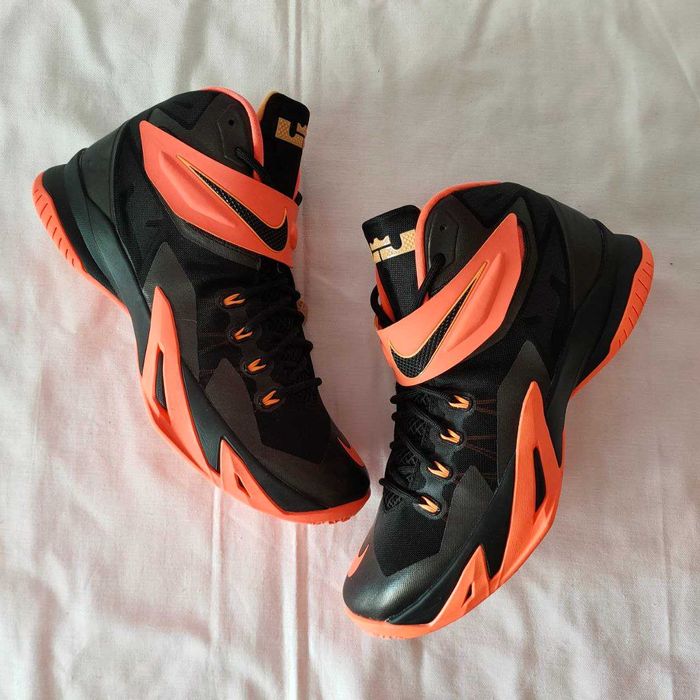 NIKE ZOOM SOLDIER VIII PRM　JORDAN　DUNK Athletic Nike Zoom Soldier VIII Shoes for Men for Sale
