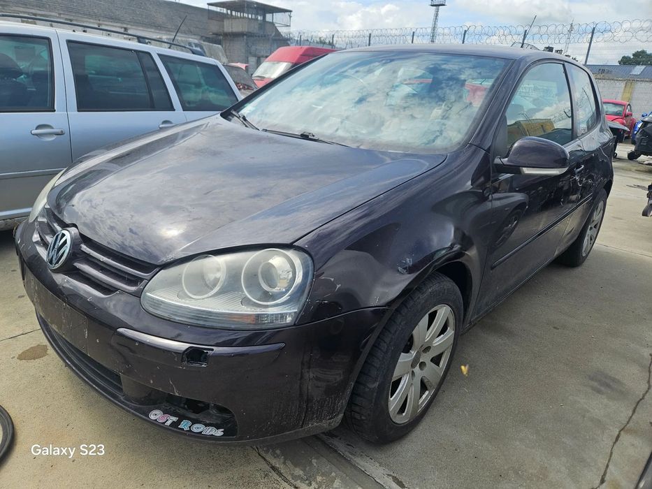 VW Golf 5 V 2,0 FSI 110kW 150KM 3d hatchback silnik BVY skrzynia JCP lakier LC3U