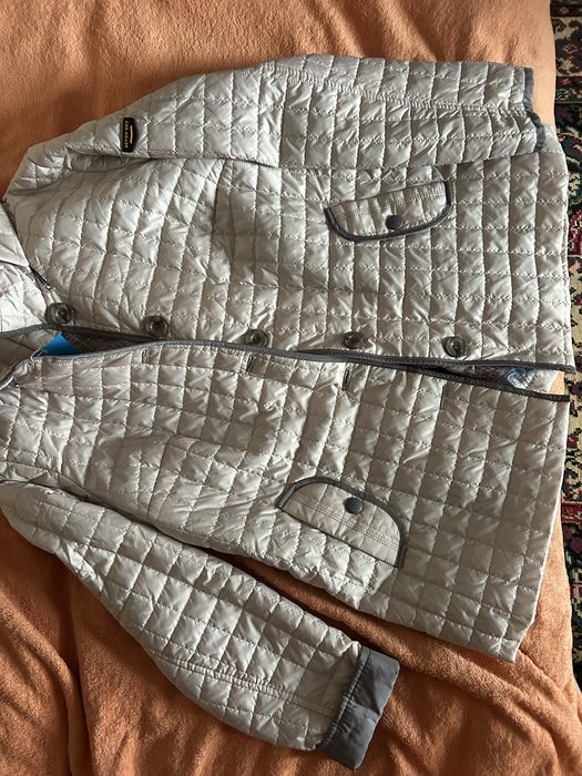 Жіноча куртка весна-осінь