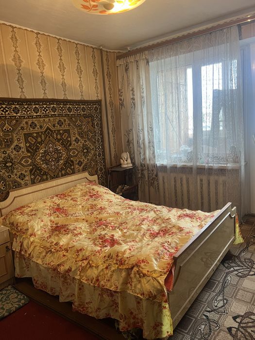 Продаж 3-х кімнатної квартири на Урожаї 5/9 панель