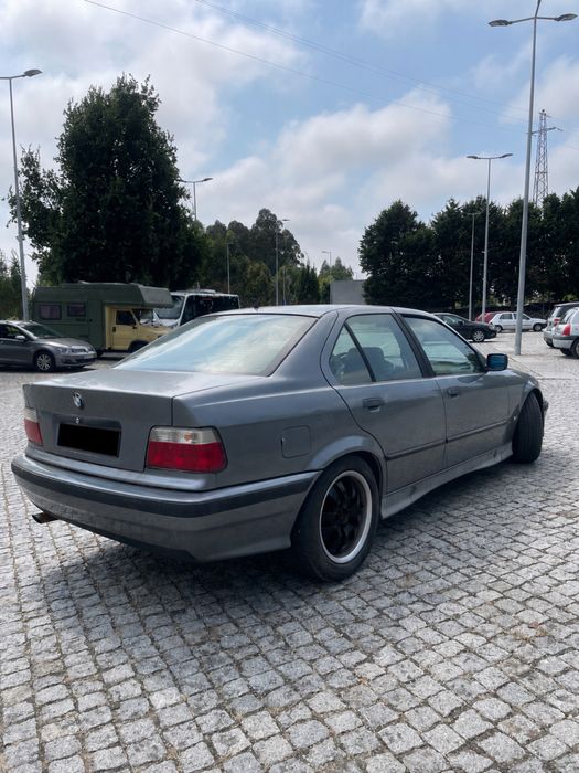 BMW E36 320i Sedan 1991