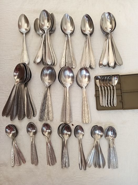 Столовые, чайные ложки. СССР