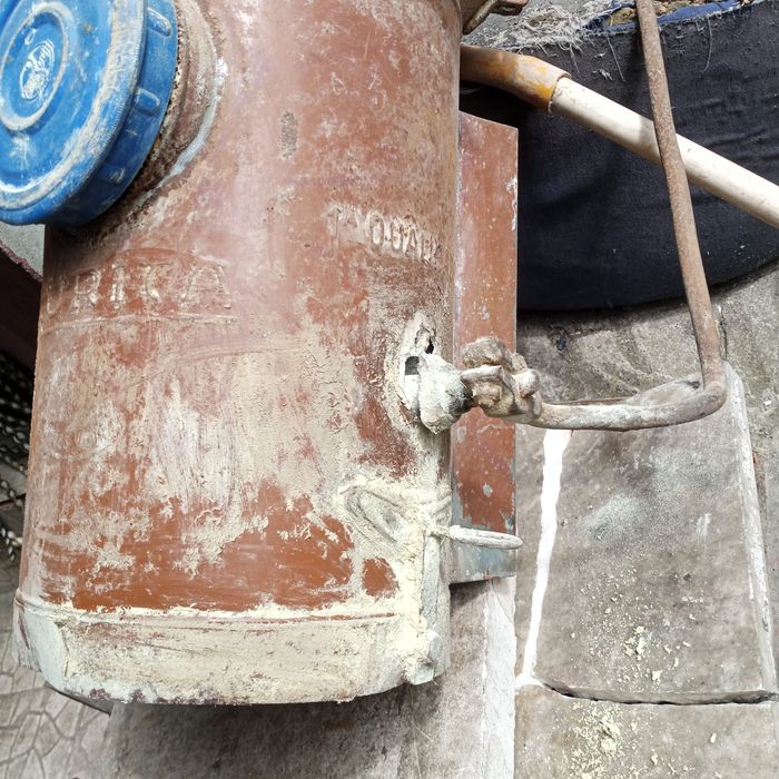 Pulverizador ou enxofrador usado aurita