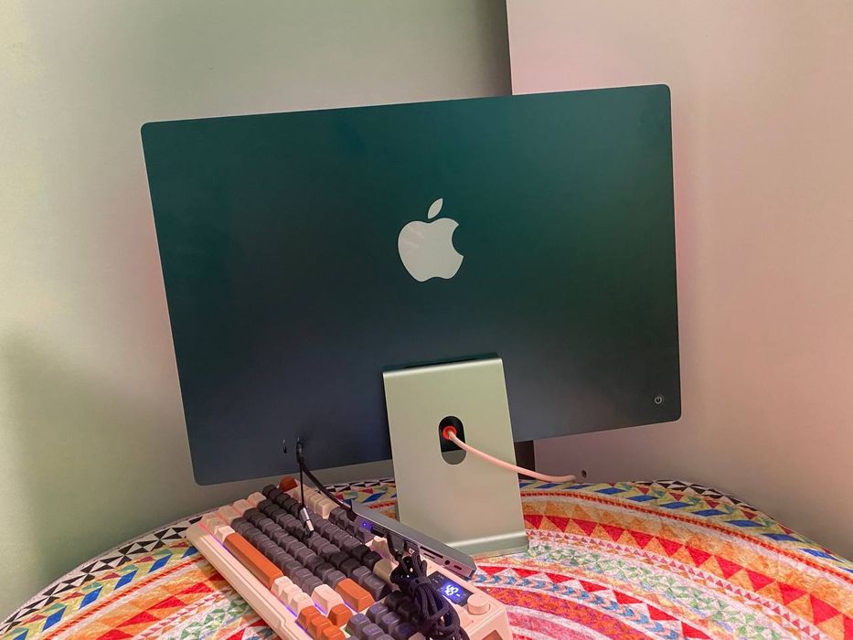 iMac 24" M1 8/256gb 2021 super