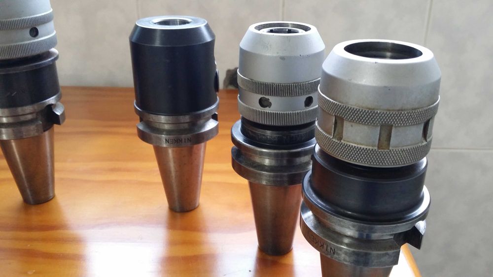 Lote de Cones BT40 para máquina CNC